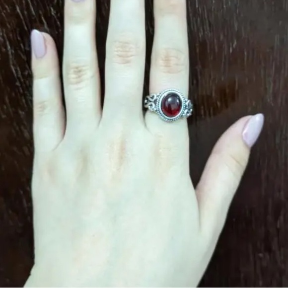 Vintage RUBY LAB Created Ring Size 8 - Picture 2 of 4